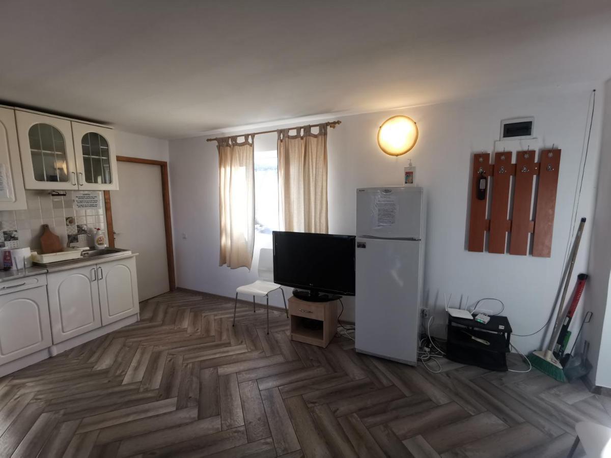 Cabanuta Fara Fite Villa Provita de Jos Exteriör bild